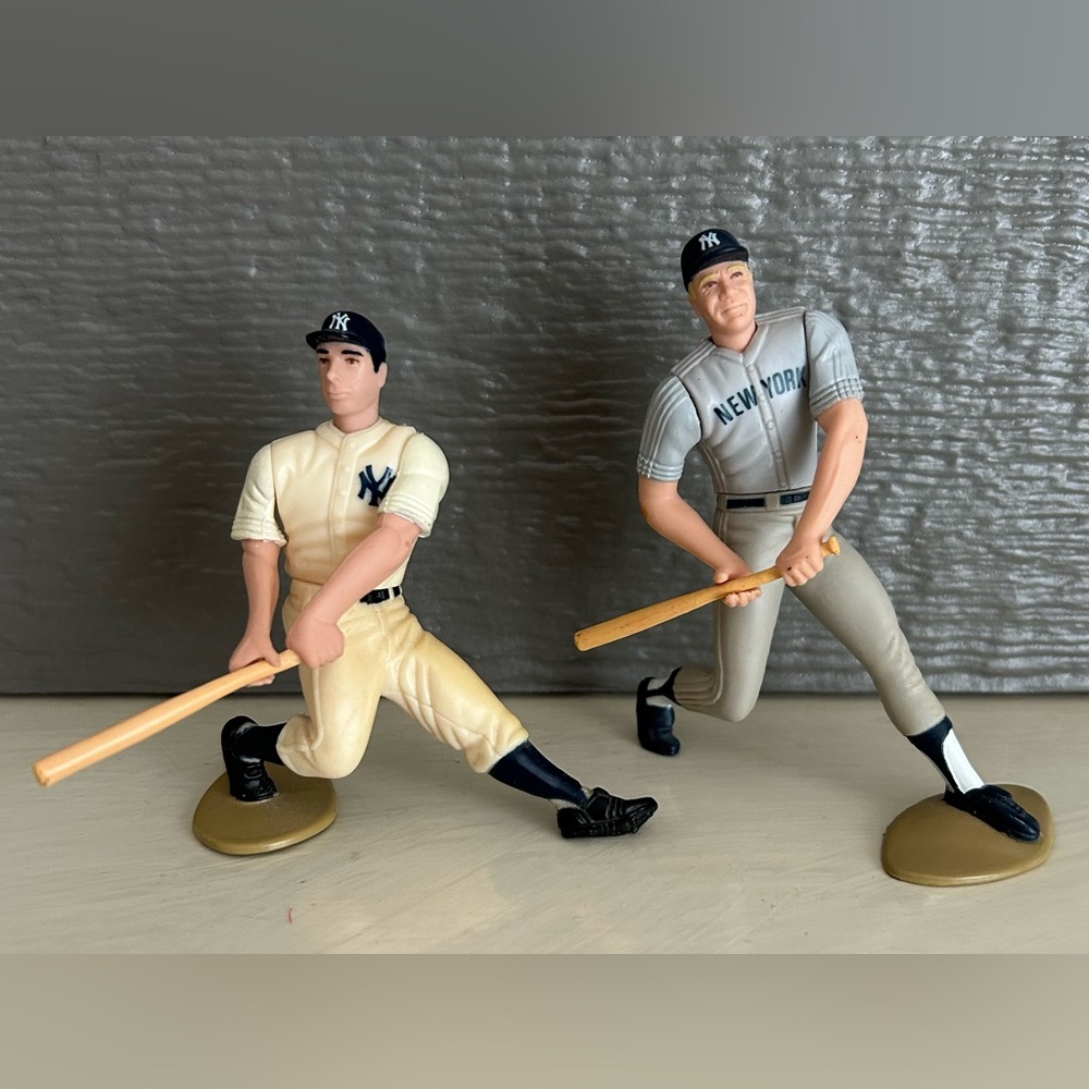 Vintage Kenner Starting Lineup Baseball Figures Mickey Mantle and Joe DiMaggio